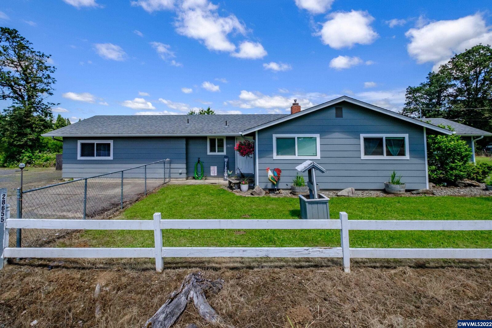Property Photo: 28655 Liberty Rd OR 97386