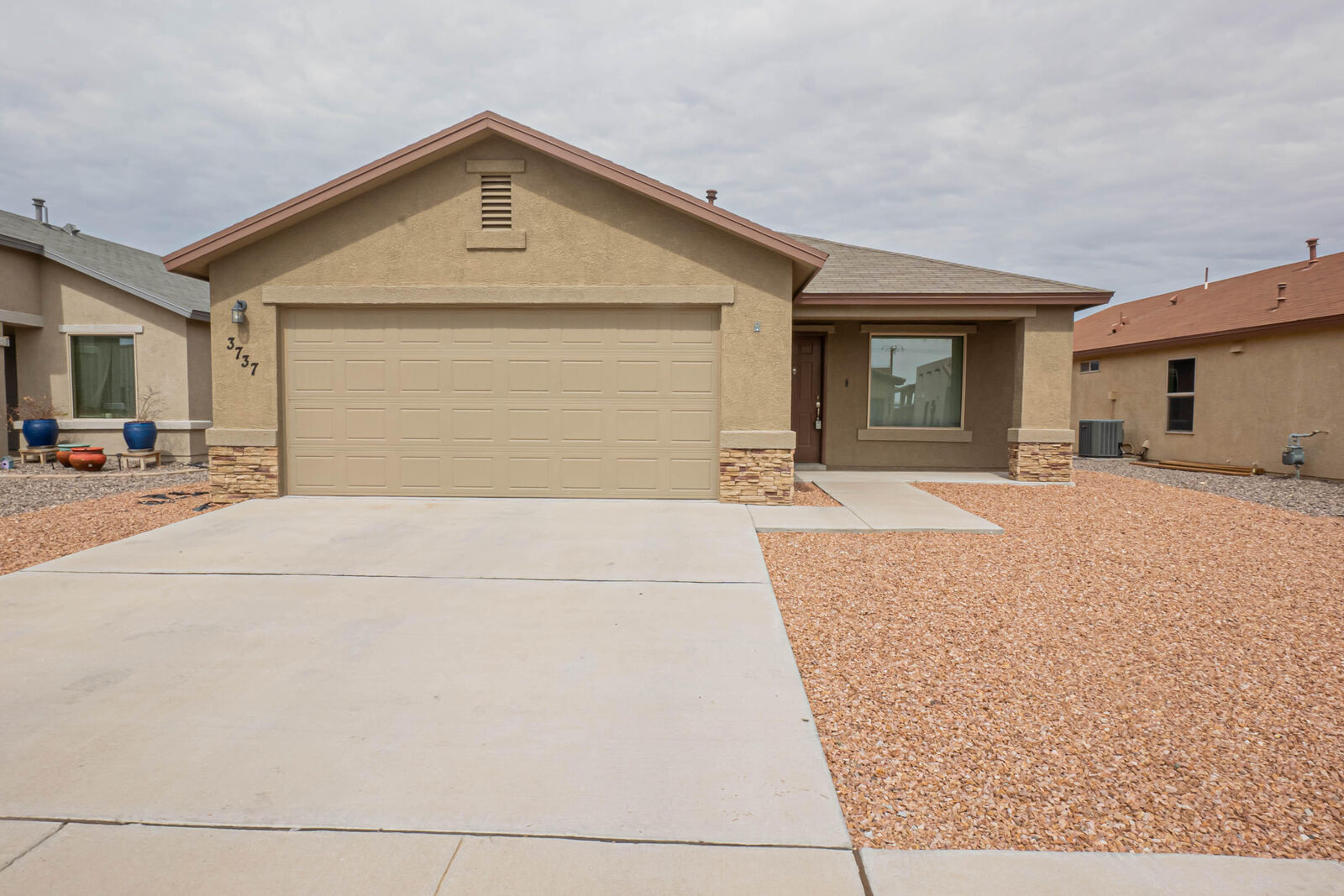 Property Photo: 3737 Loma Jacinto Drive TX 79938