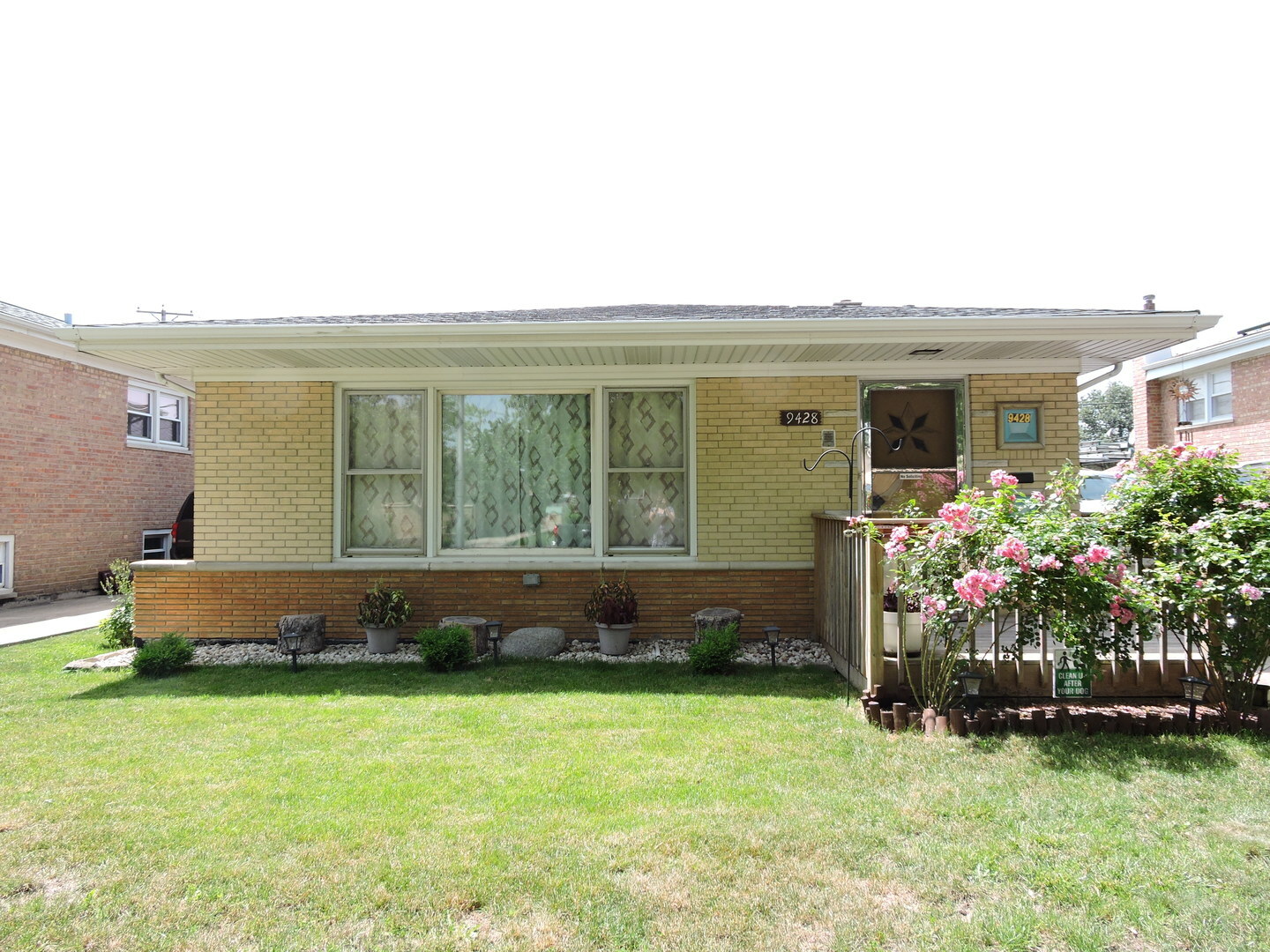 Property Photo:  9428 Massasoit Avenue  IL 60453 