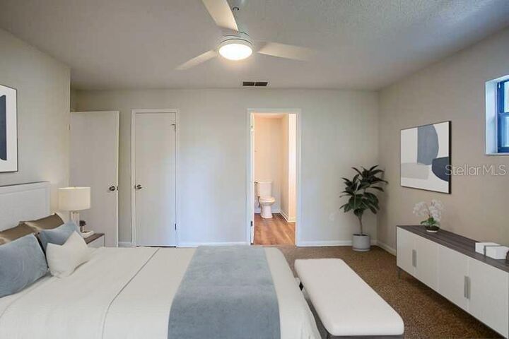 Property Photo: 1211 Kenway Avenue FL 32738