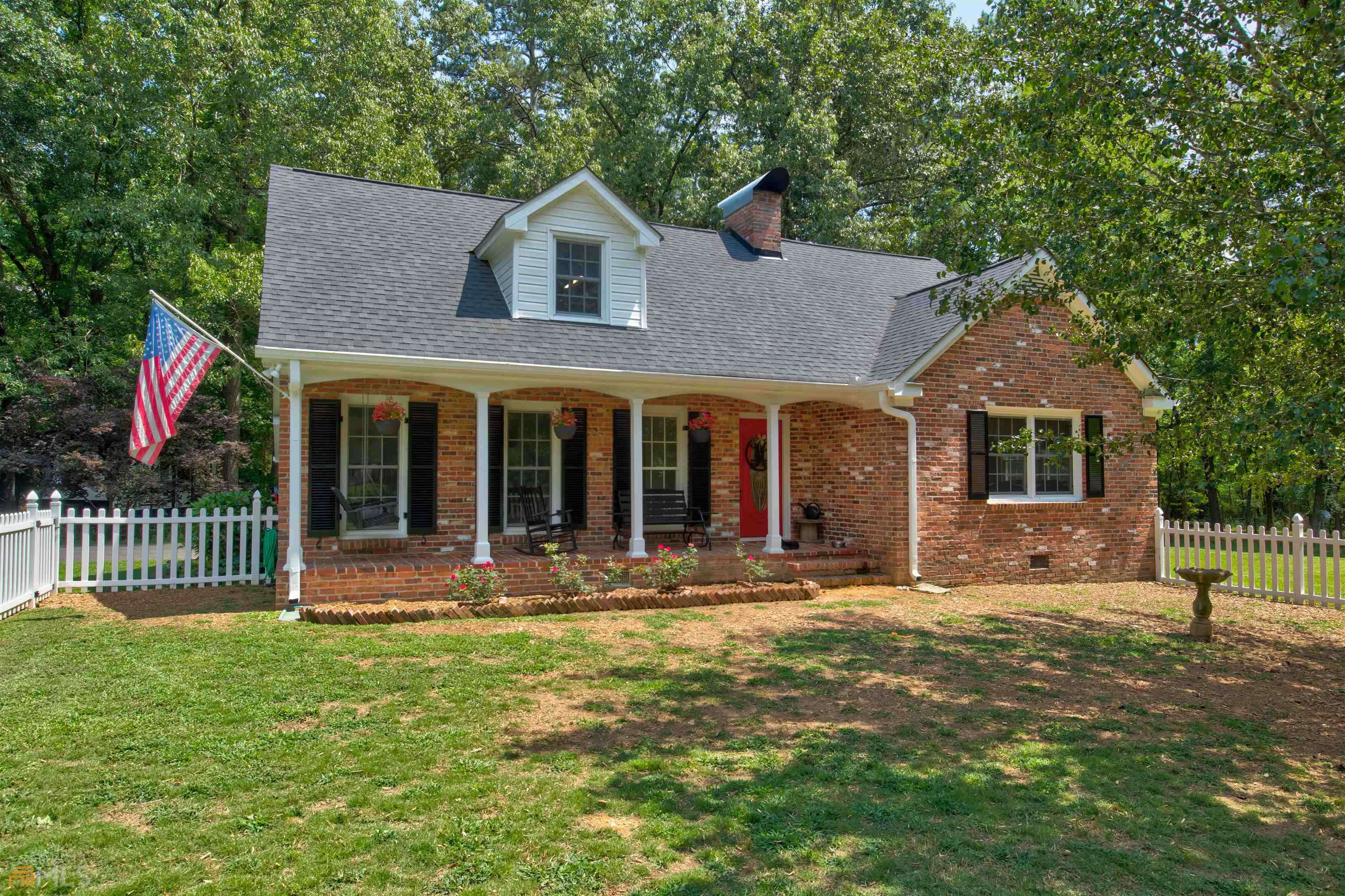 Property Photo:  521 W John Hand Rd  GA 30125 