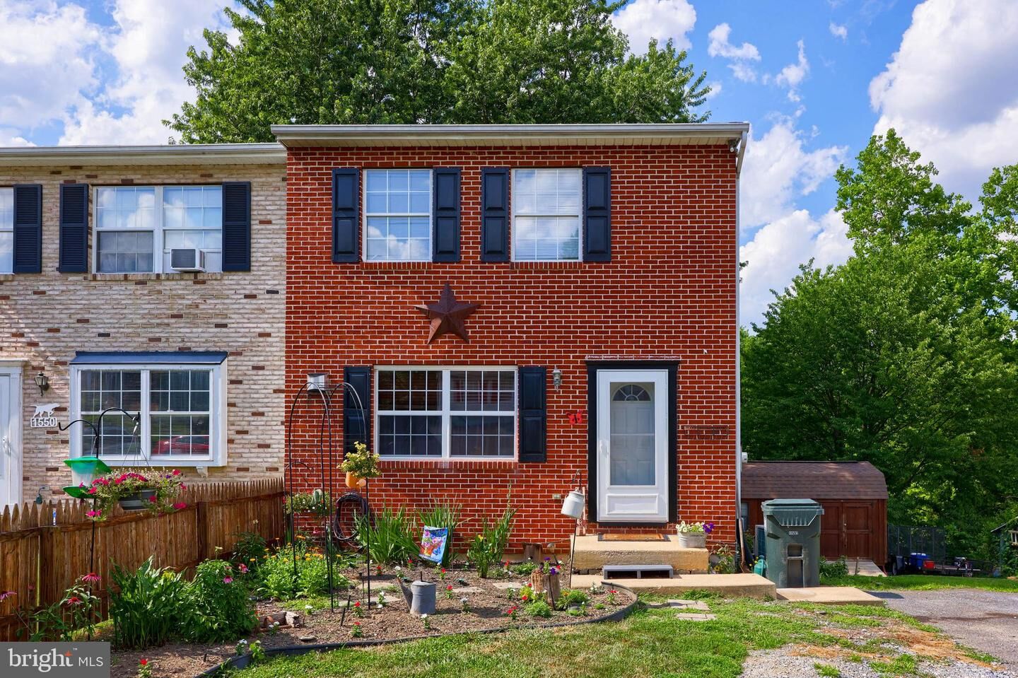 Property Photo: 1548 Manor Boulevard PA 17603