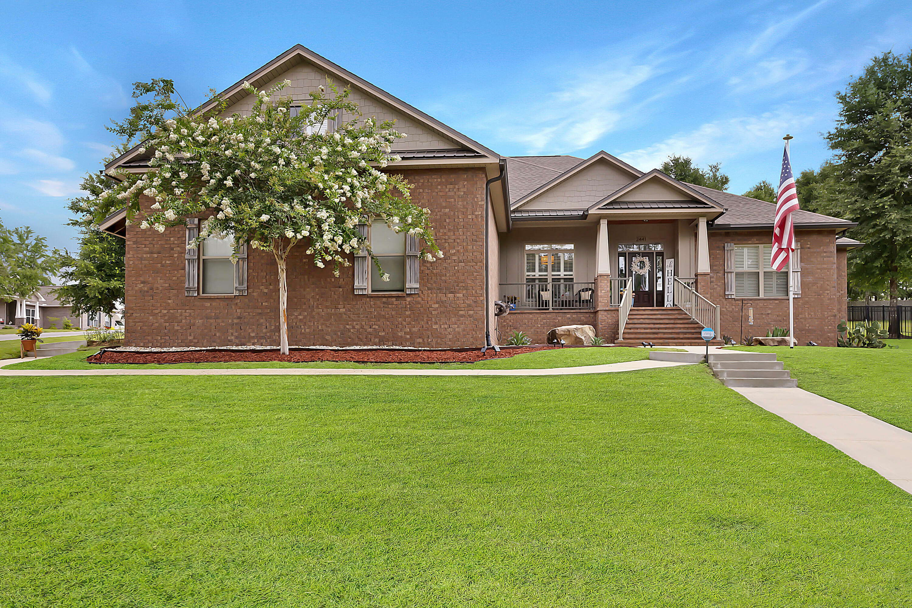 Property Photo: 2441 Hammock Lane FL 32536
