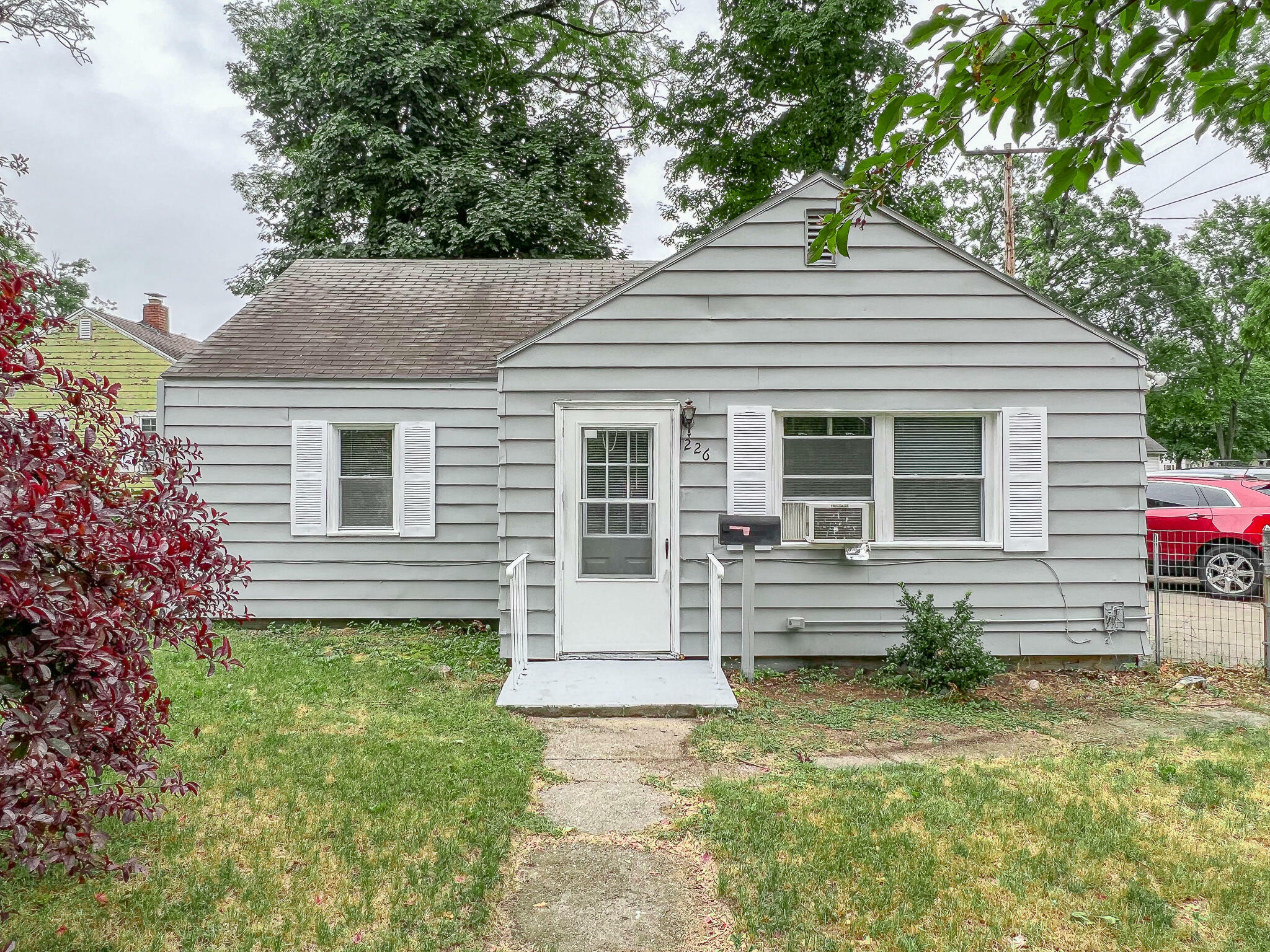 Property Photo:  226 Lester Avenue  MI 49047 