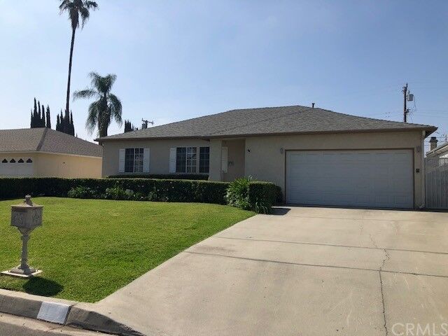 Property Photo:  106 W Naomi Avenue  CA 91007 