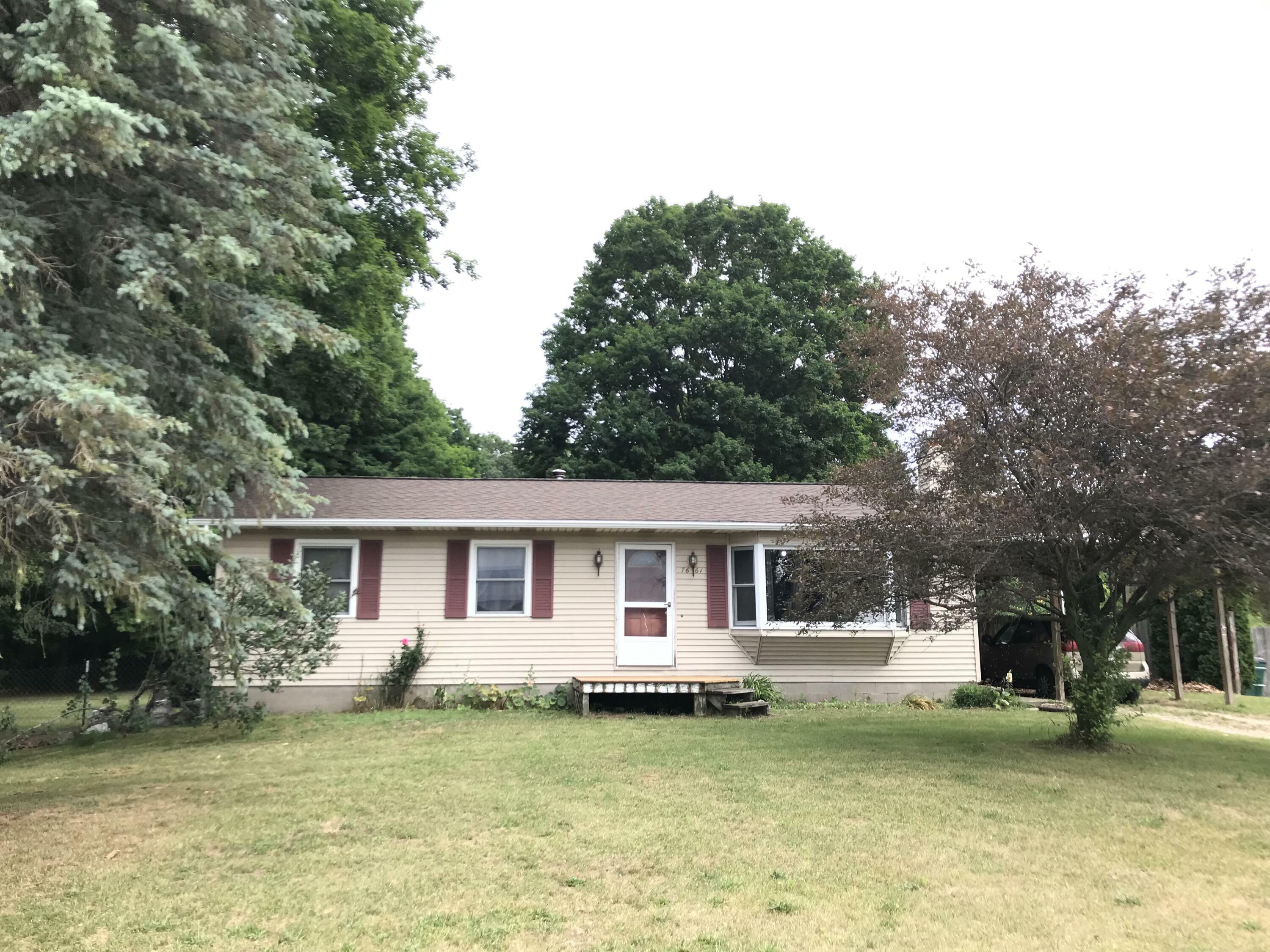 Property Photo: 7661 W 60th Street MI 49412