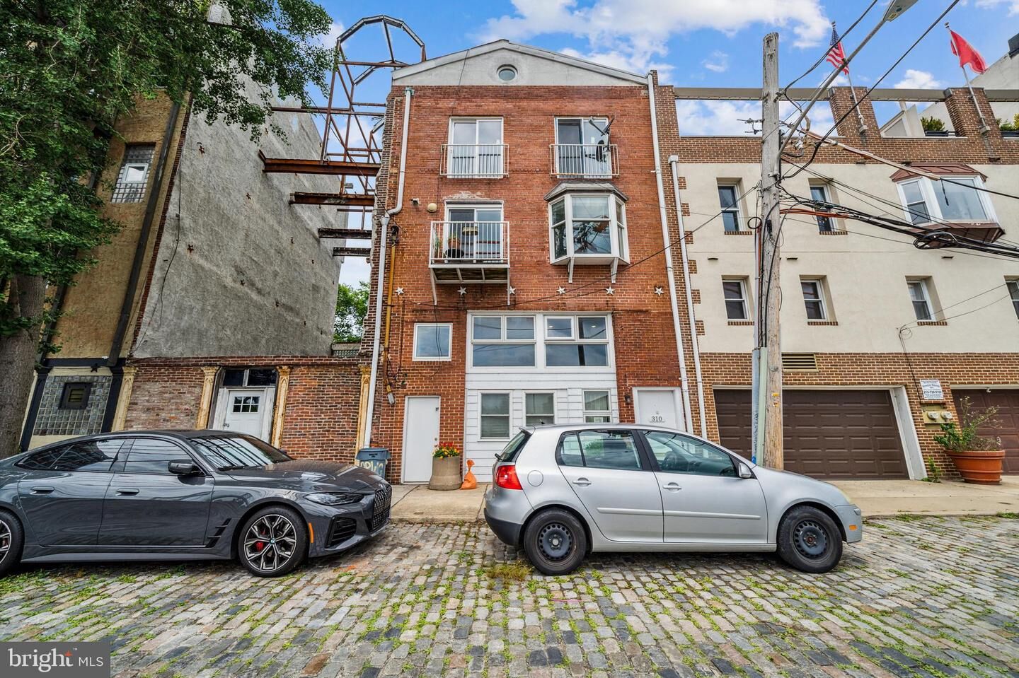 Property Photo: 311 N Front Street 13 PA 19106