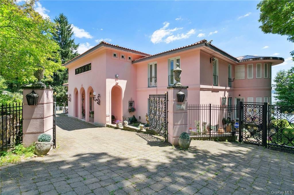 Property Photo: 2 Smith Avenue NY 10960