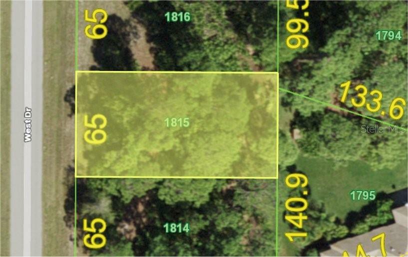 Property Photo: 137 West Drive FL 33947