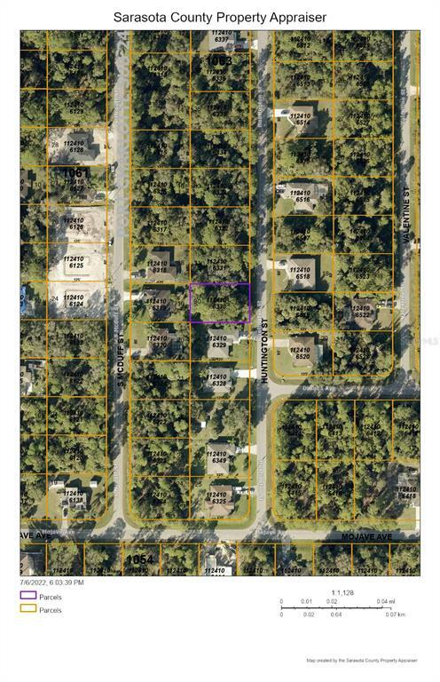 Property Photo: Huntington Street FL 34288