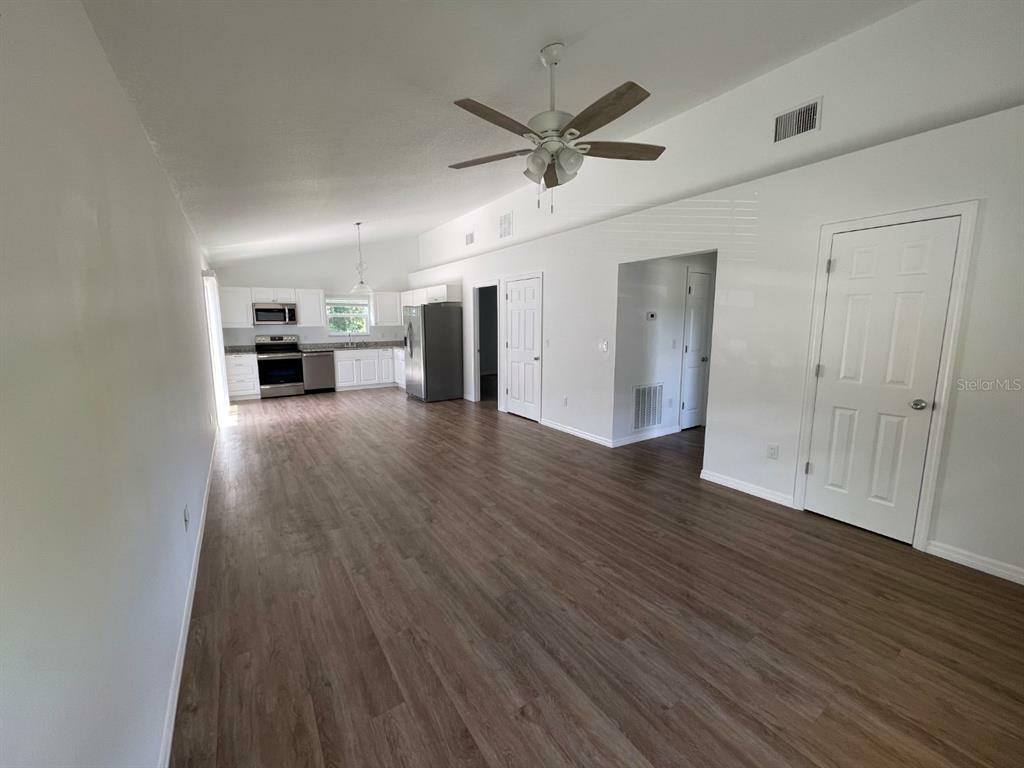 Property Photo: 8169 E Rosko Court FL 34436