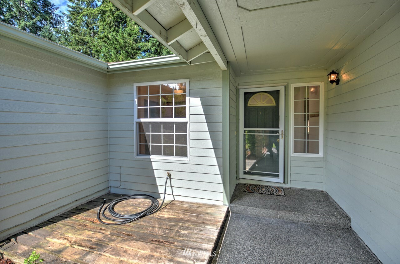 Property Photo:  2309 Woodfield Loop SE  WA 98501 