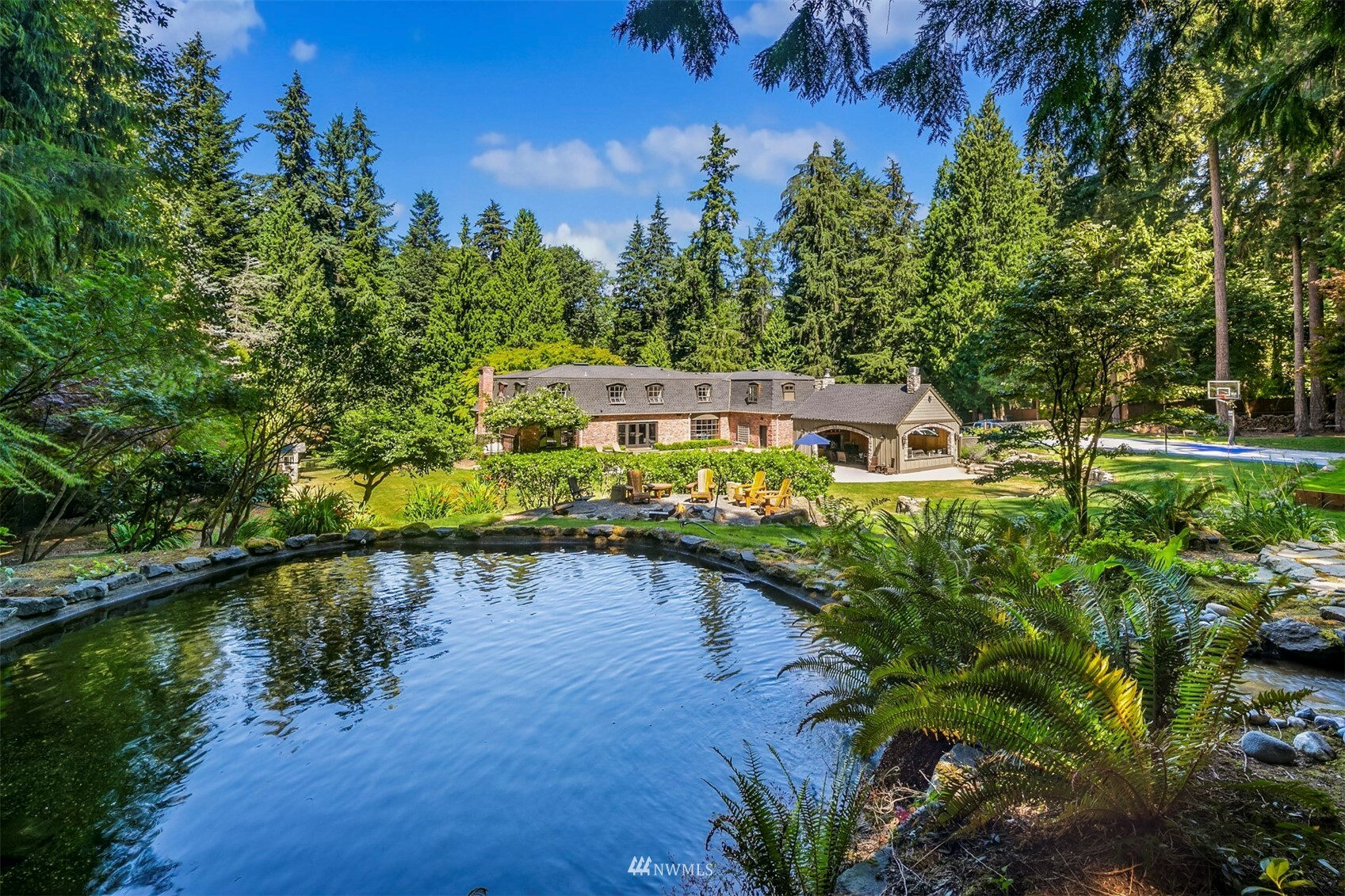 Property Photo: 10920 S Deer Drive WA 98020