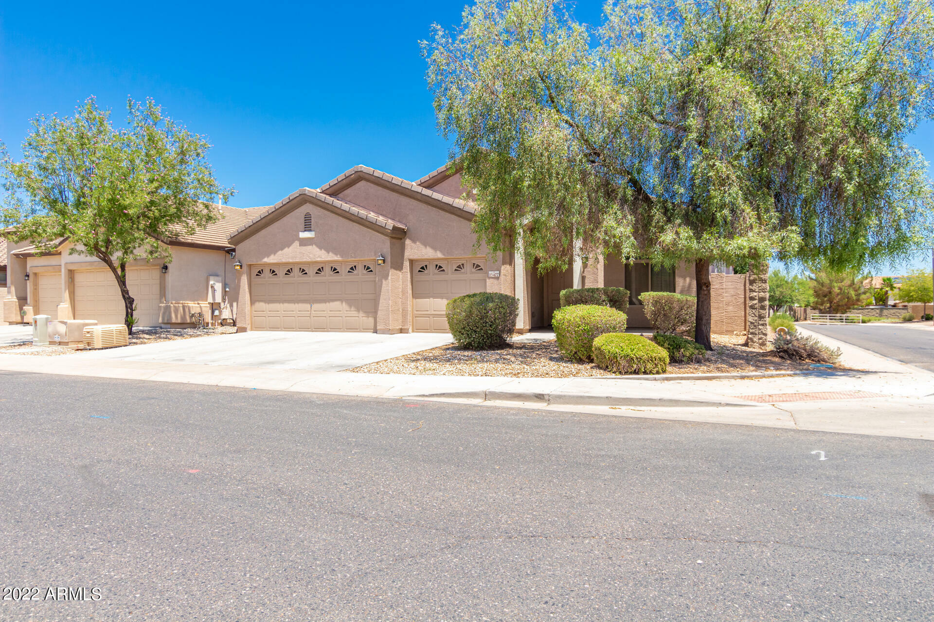 Property Photo: 15477 N 181st Drive AZ 85388