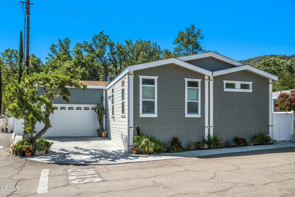 Property Photo:  30473 Mulholland Highway 49  CA 91301 