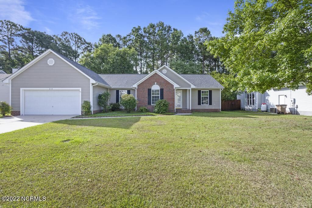 Property Photo:  216 Stone Point Lane  NC 28540 