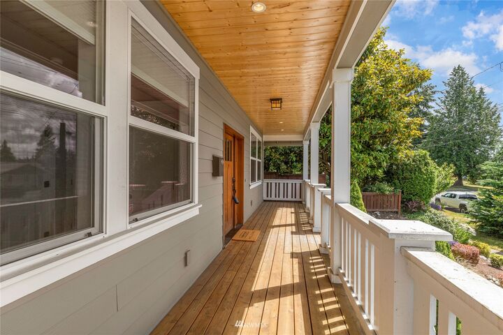 Property Photo:  1001 N Huson Street  WA 98406 