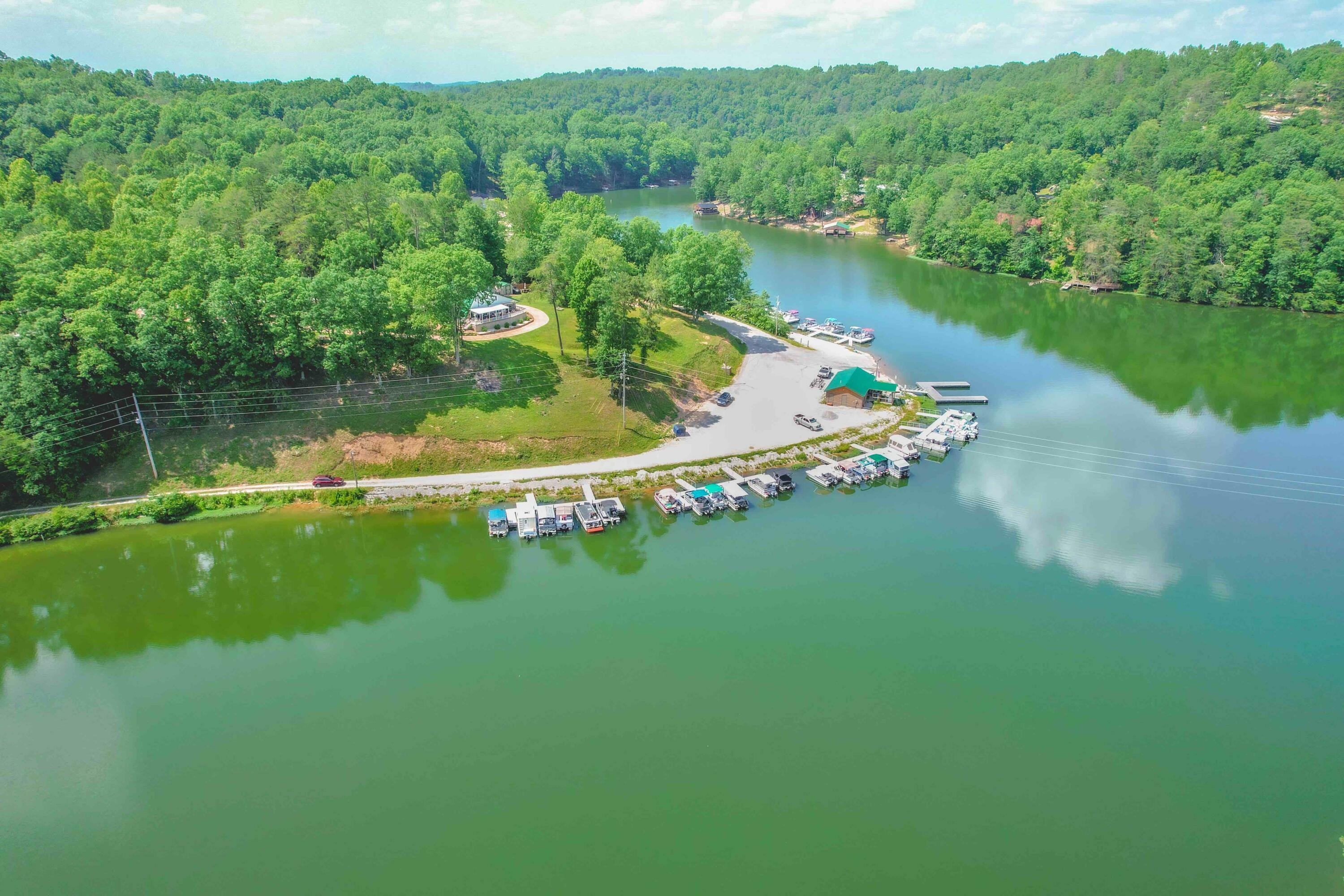 Property Photo: 2095-2 Somerset Road KY 40741