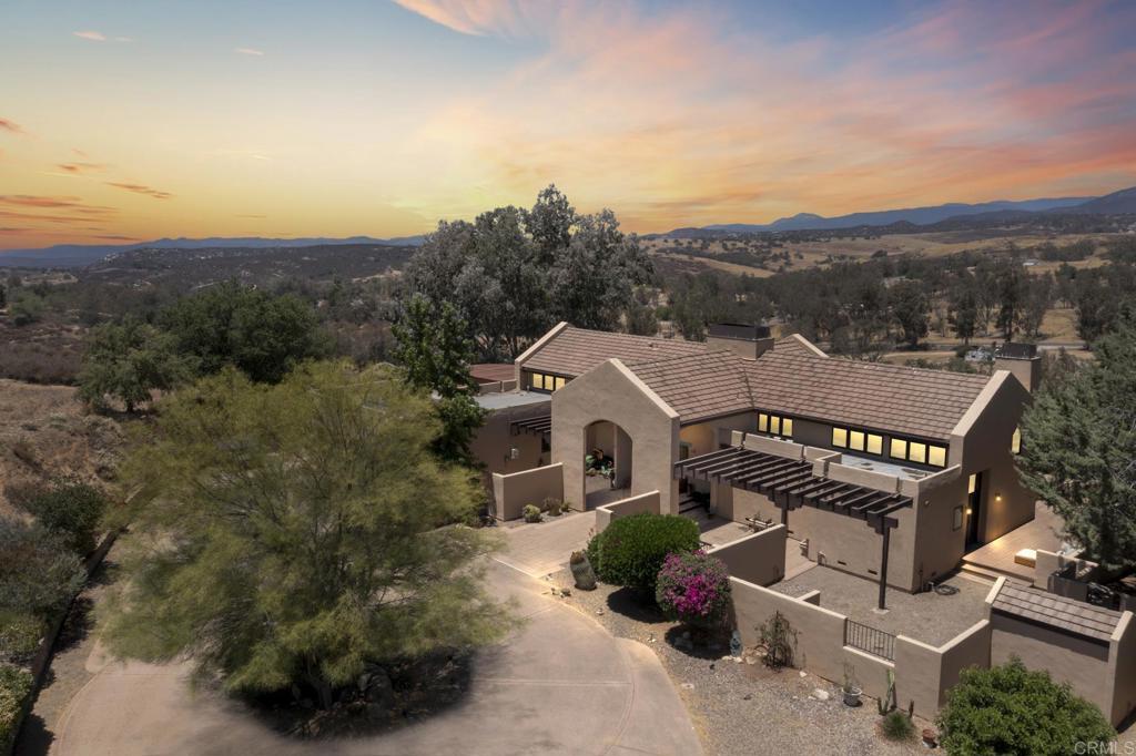 Property Photo:  25106 Oakana Road  CA 92065 