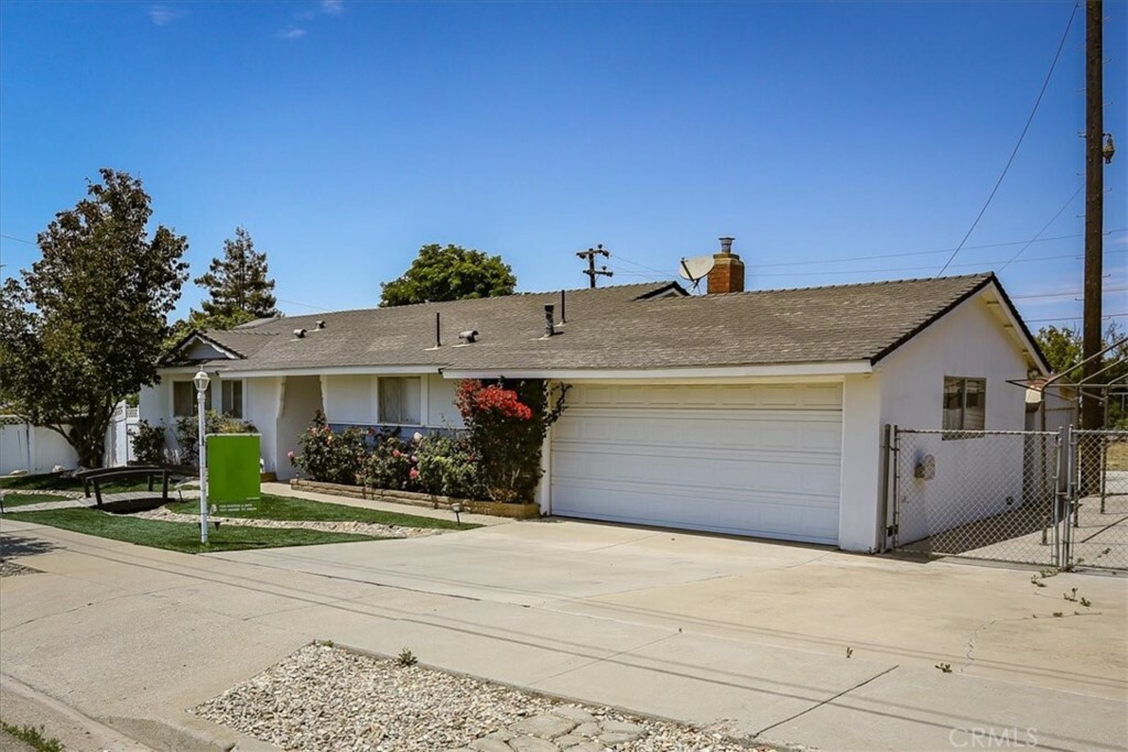 Property Photo:  1401 Stubblefield Road  CA 93455 
