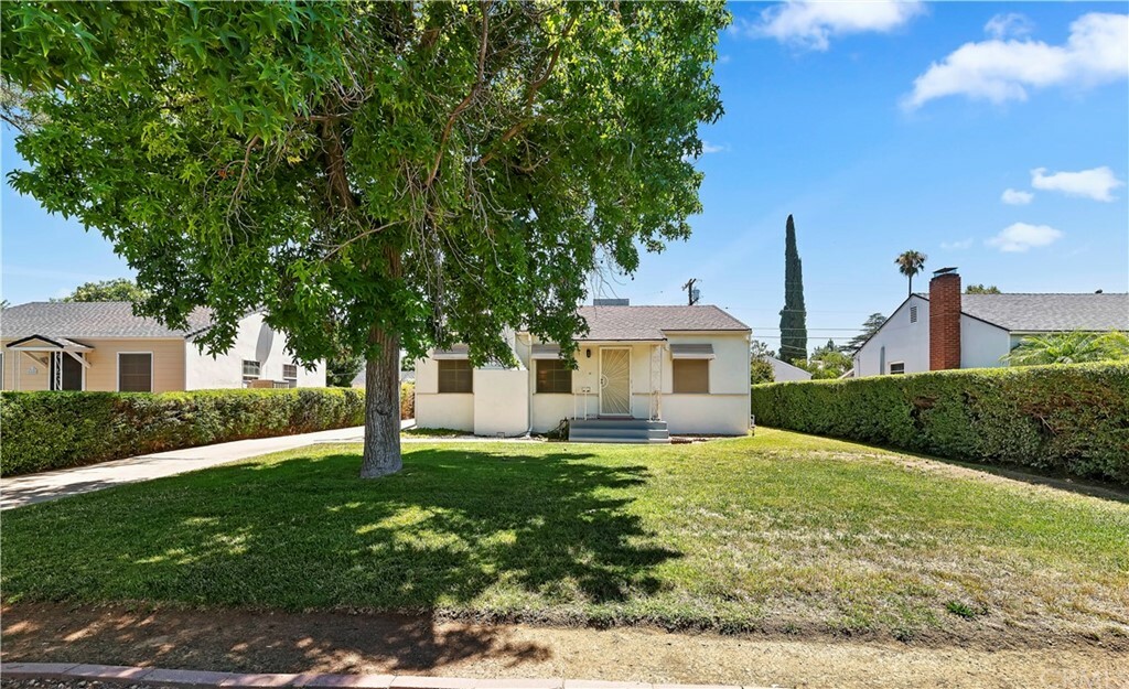Property Photo:  6658 Cumberland Court  CA 92506 