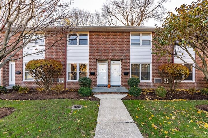 18 Hale Street 18  Stamford CT 06902 photo