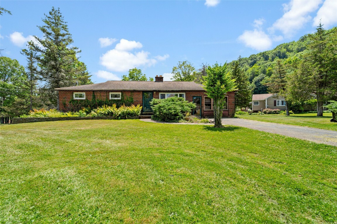 Property Photo:  460 Grippen Hill  NY 13850 