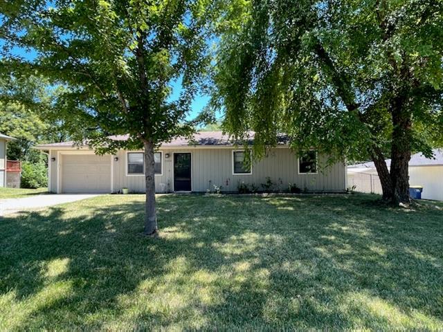 Property Photo: 1314 Cherry Street KS 66025