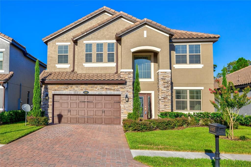 Property Photo: 345 Ancona Avenue FL 32713