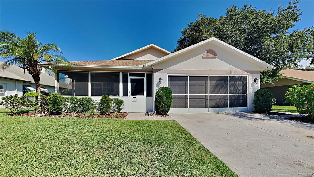 Property Photo:  13200 Titleist Drive  FL 34669 