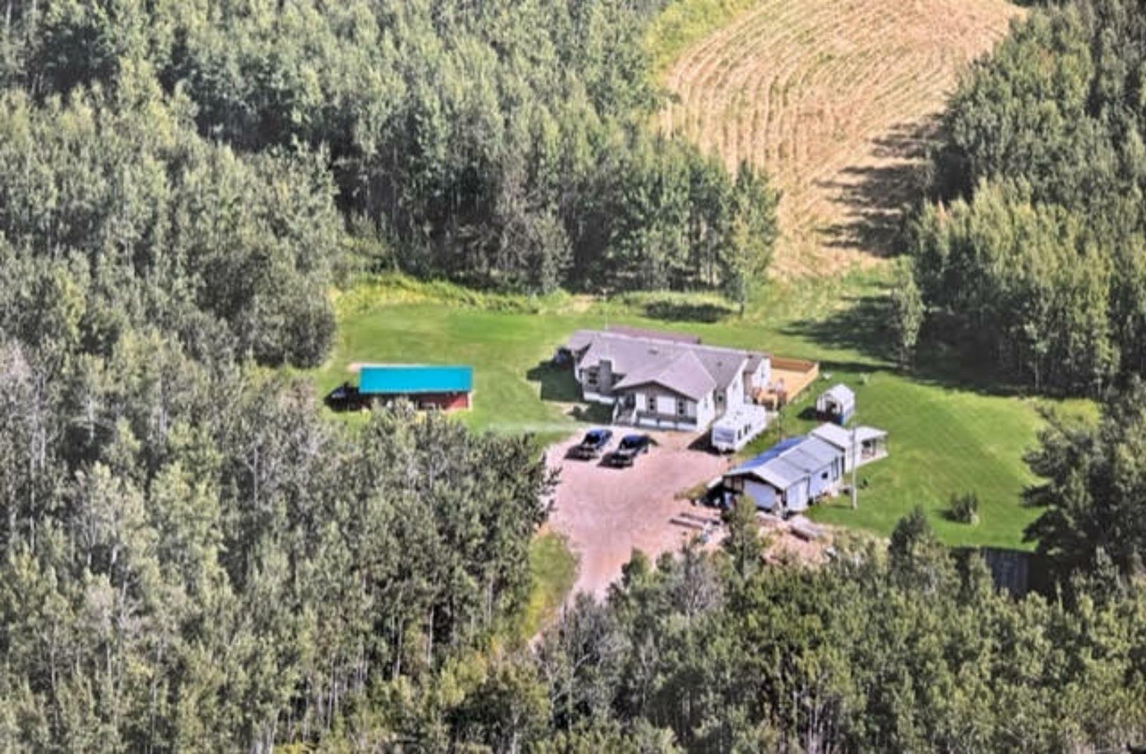 Property Photo: 56509 Highway 32 AB T7E 3X8