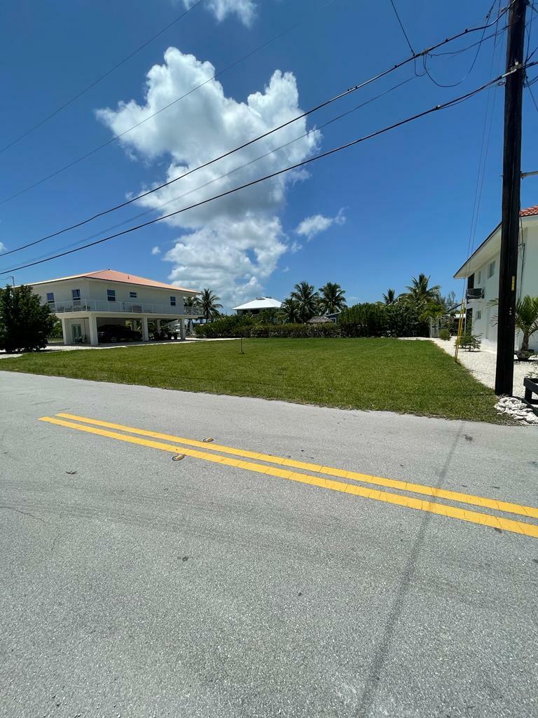 Property Photo:  30351 Flamingo Lane  FL 33043 