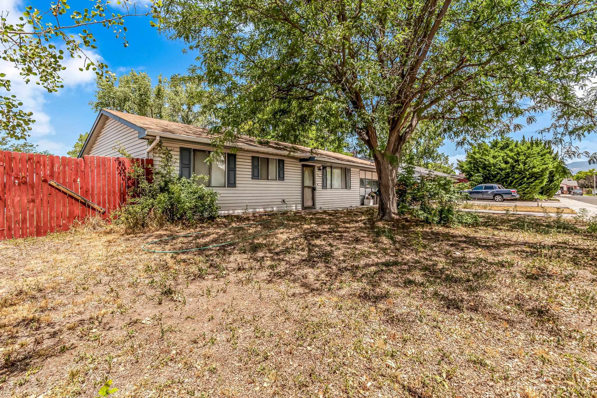 Property Photo:  3048 Chipeta Avenue  CO 81504 