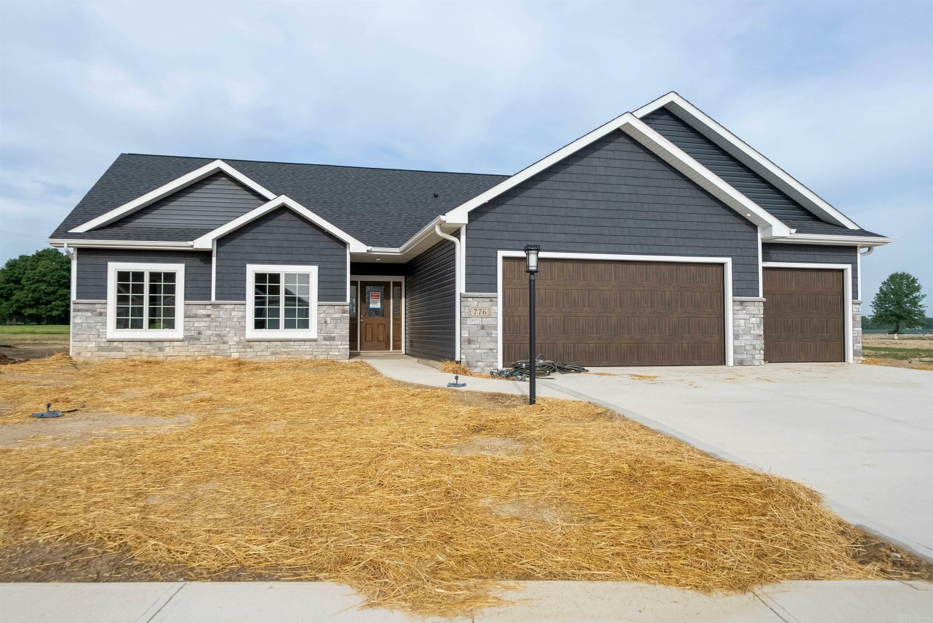 Property Photo: 776 Waxwing Court IN 46783
