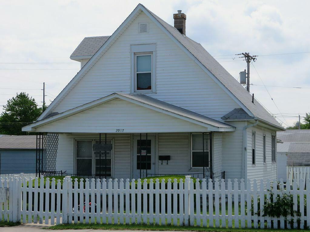 Property Photo:  2917 2nd  Avenue  IA 51501 