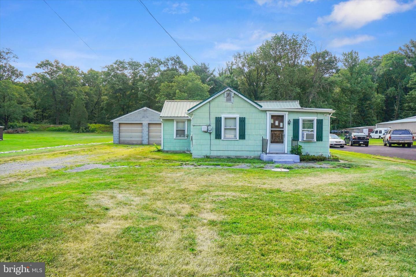 537 Mohrsville Road  Shoemakersville PA 19555 photo