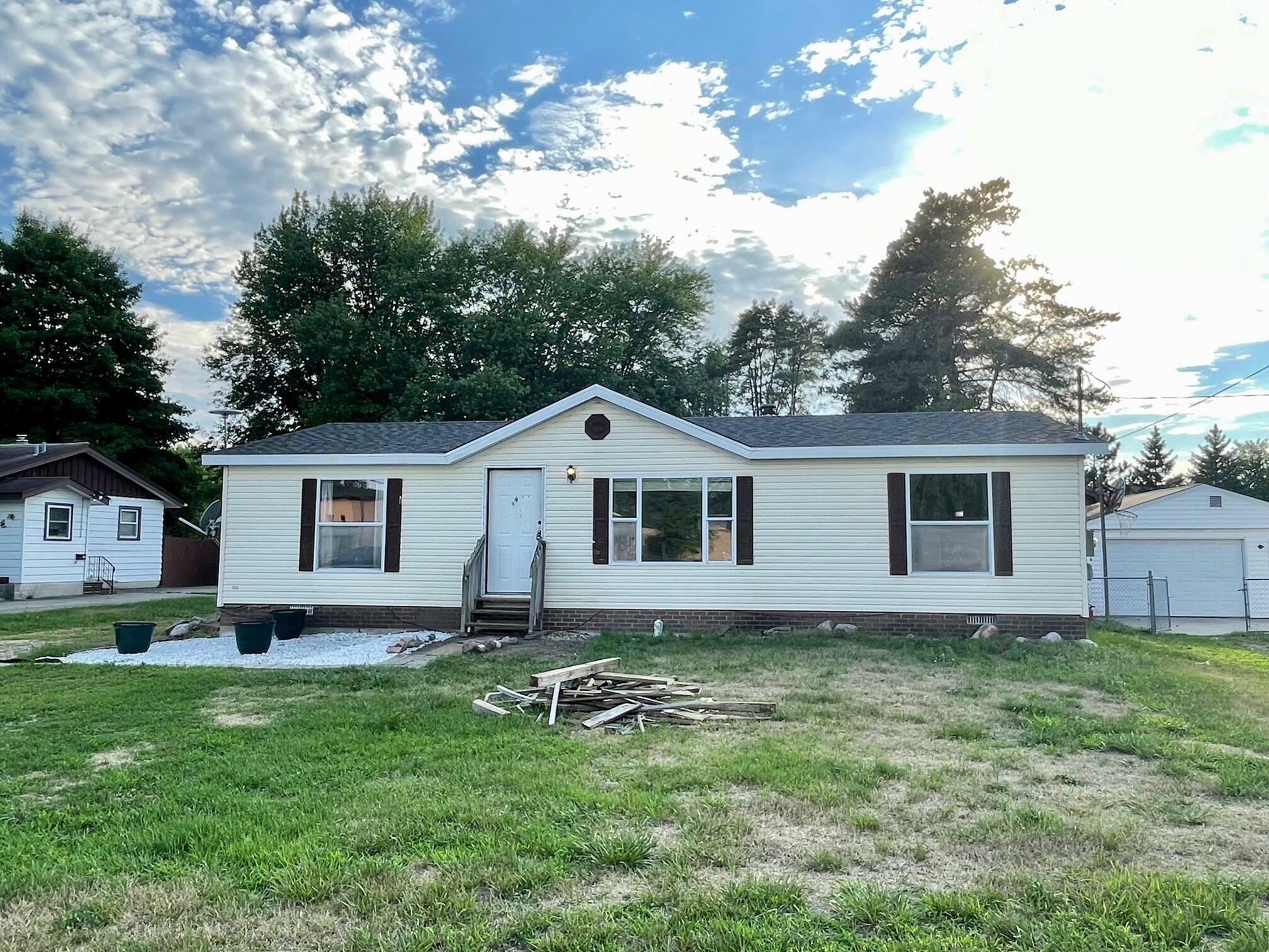 Property Photo:  4150 18th Street  MI 49323 