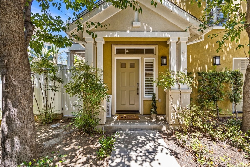 Property Photo: 31 Burlingame CA 92602