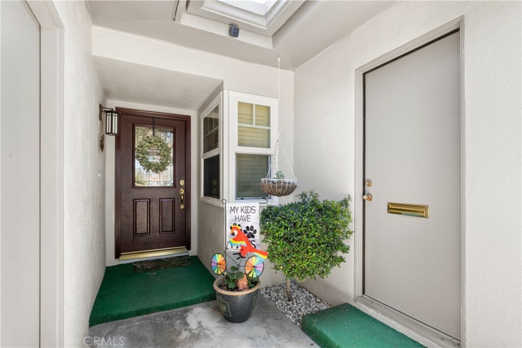 Property Photo:  5562 Cerulean Avenue  CA 92845 