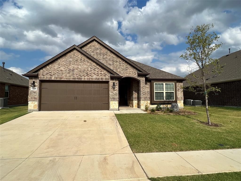 Property Photo:  2928 Cerro Ranch Road  TX 76227 