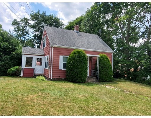 Property Photo: 14 Park Avenue MA 01570
