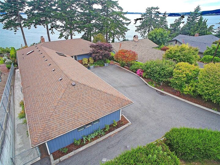 Property Photo:  905 Rocky Point Drive  WA 98282 