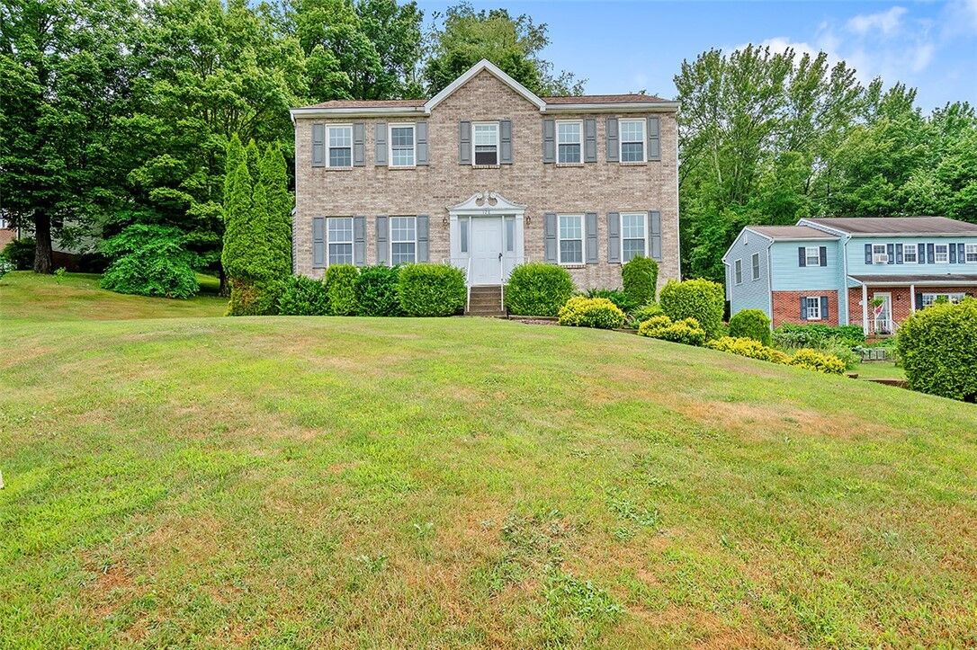 Property Photo:  128 Barrington Ridge  PA 15626 