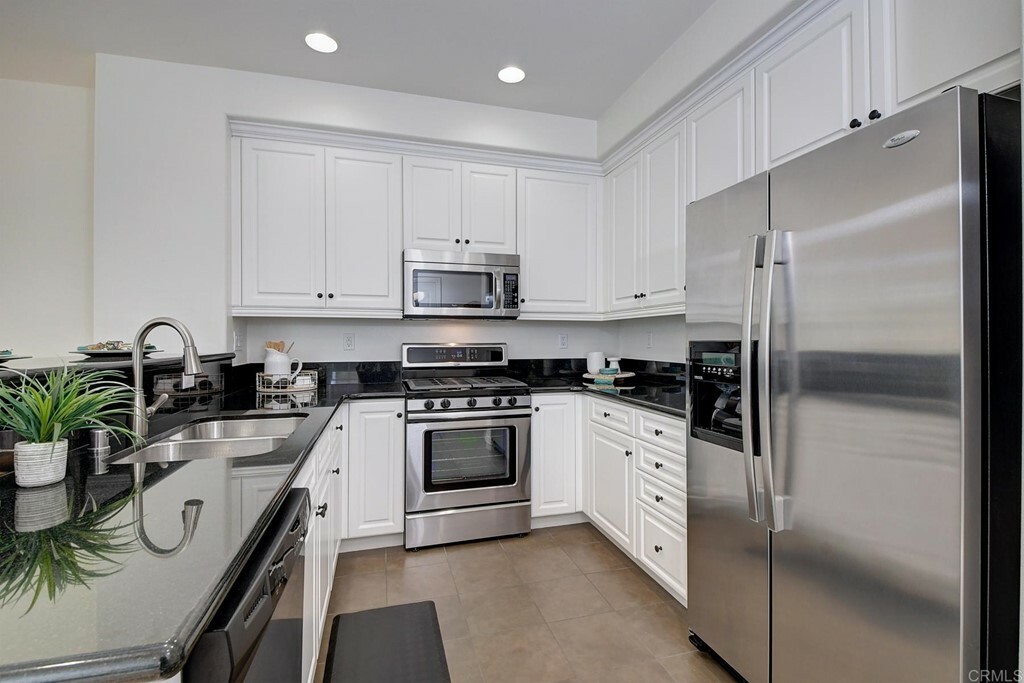 Property Photo: 6932 Brass Pl CA 92009