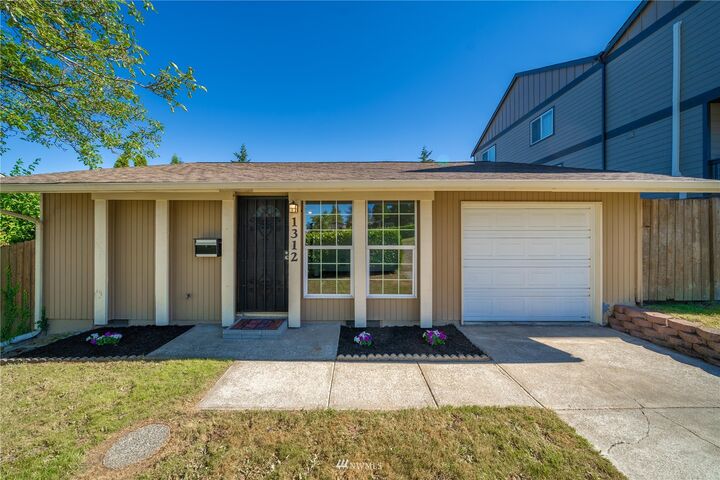 Property Photo: 1312 E Morton Street WA 98404
