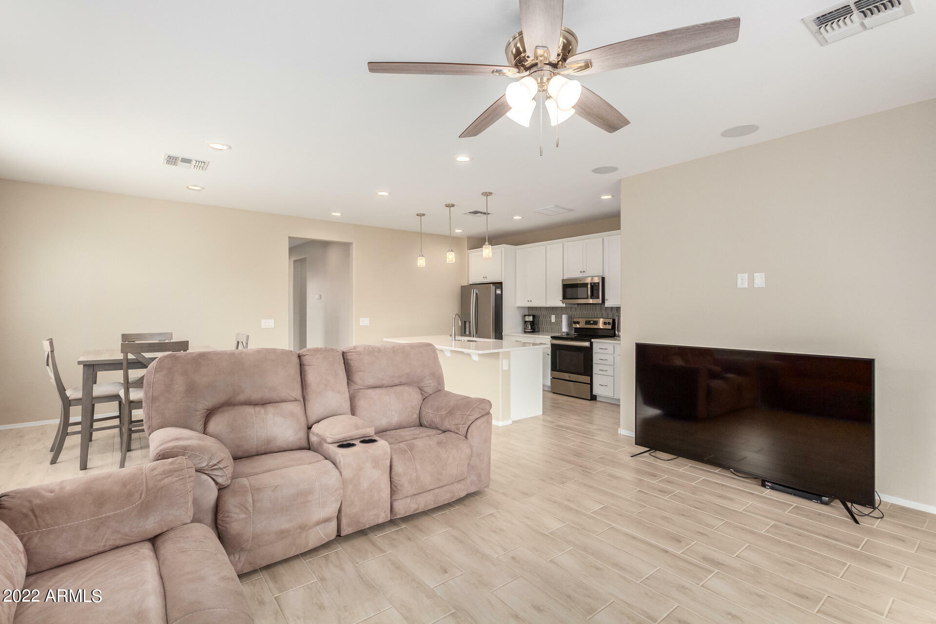 Property Photo:  1672 E George Court  AZ 85122 