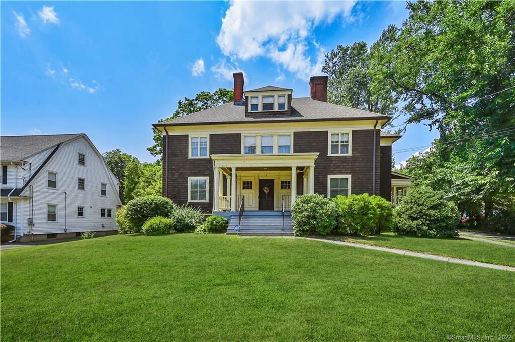 Property Photo: 9 Beverly Road CT 06119