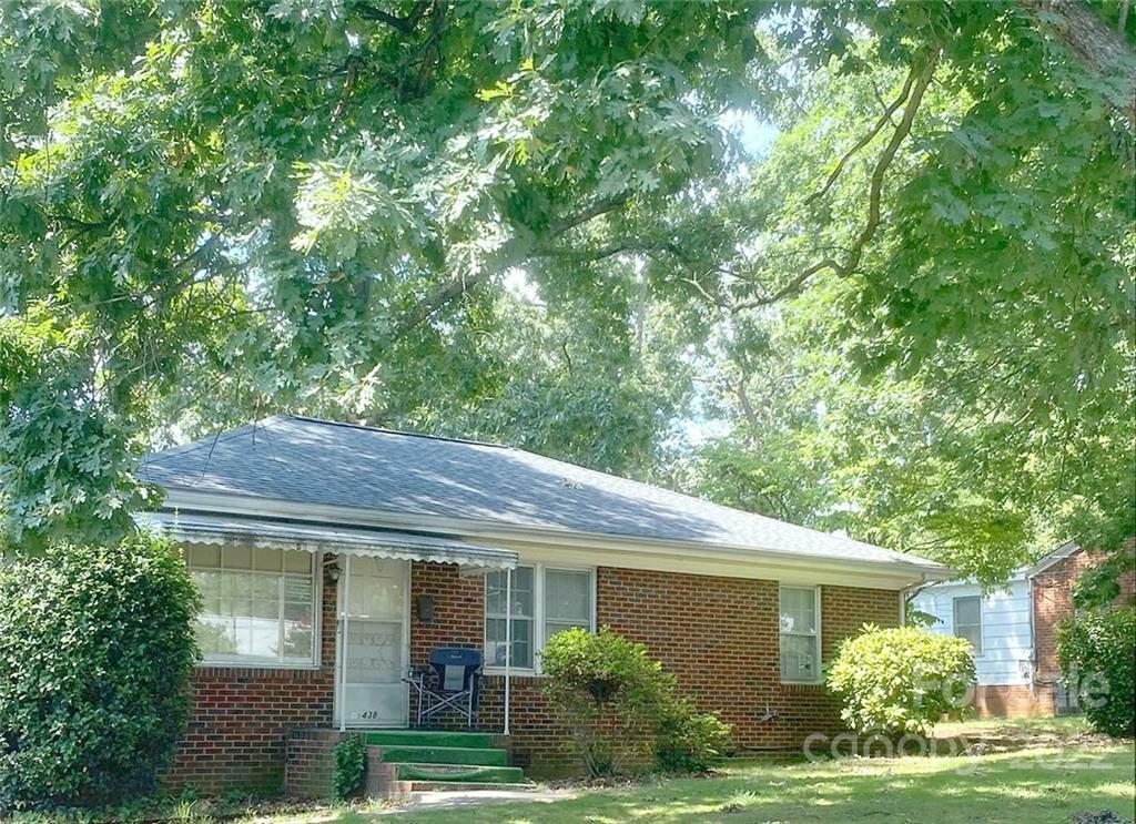 Property Photo:  438 Coolidge Avenue  NC 28677 