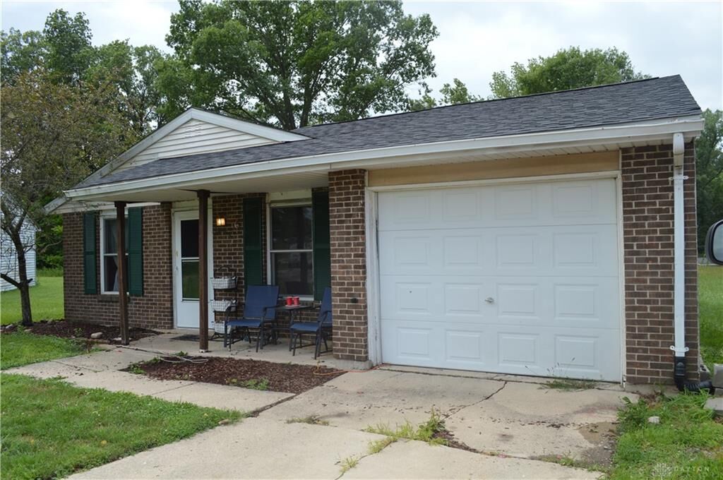 Property Photo: 10938 Comanche Drive OH 45365