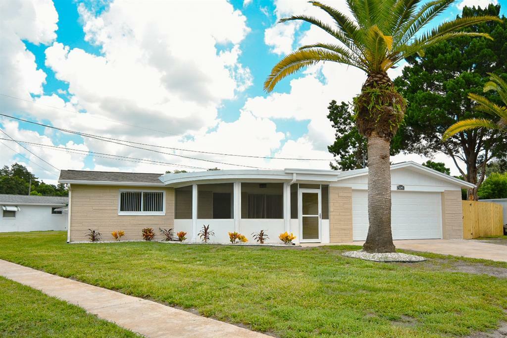Property Photo: 5245 Tammy Lane FL 34690